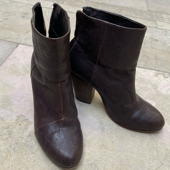 Rag and Bone women’s Newbury booties Dark Brown Leather sz 7.5 - Picture 1 of 8